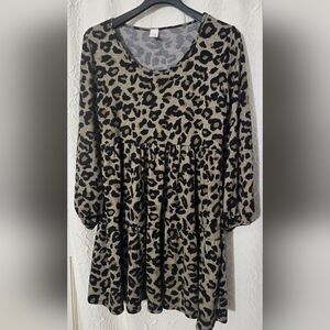 Womens Animal Print Long Sleeve Tiered Dress Black & Tan Mix Size L